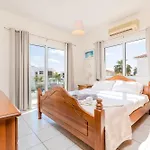 Marika Heights Villa
